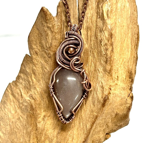 HAND CRAFTED Gray Moonstone Copper Wire Wrapped Pendant Necklace, Handmade - Picture 5 of 10